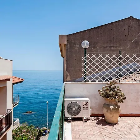 Terrazza Da Sogno Sul Mare * Aci Trezza